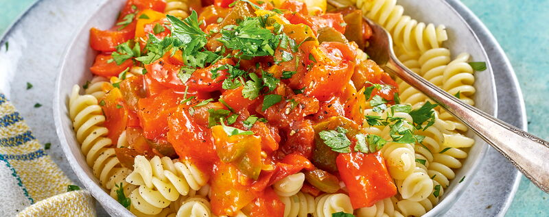 4 21 Letscho Mit Pasta 1920x760px A1de3fbd