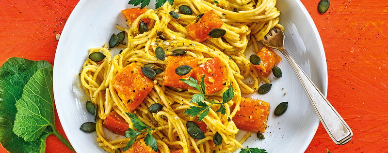 5 12 Spaghetti Mit Kuerbispesto 1920x760px A9208581