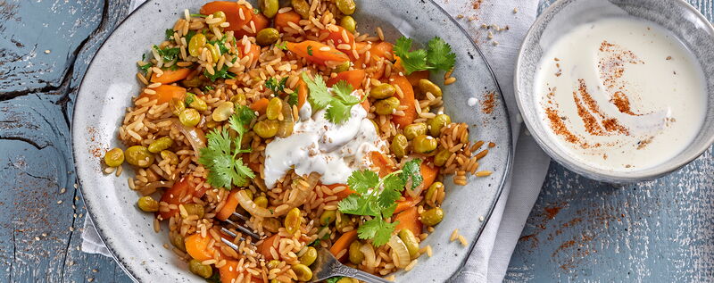 1 22 Edamame Moehren Wok Mit Reis Und Dip 1920x760px D1001c7d