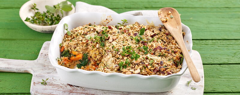 2 23 Quinoa Gemuese Auflauf Mit Nusskruste 1920x760px E17ff6c7