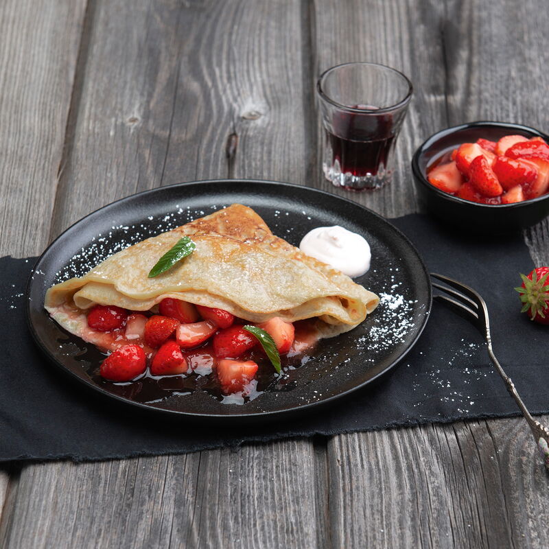 3 23 Vegane Crepes Mit Beschwipsten Erdbeeren 1600x1600px 0f781513