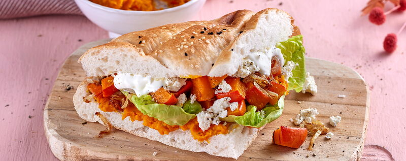 5 24 Ofenkuerbis Im Fladenbrot 1920x760px 39a0d206