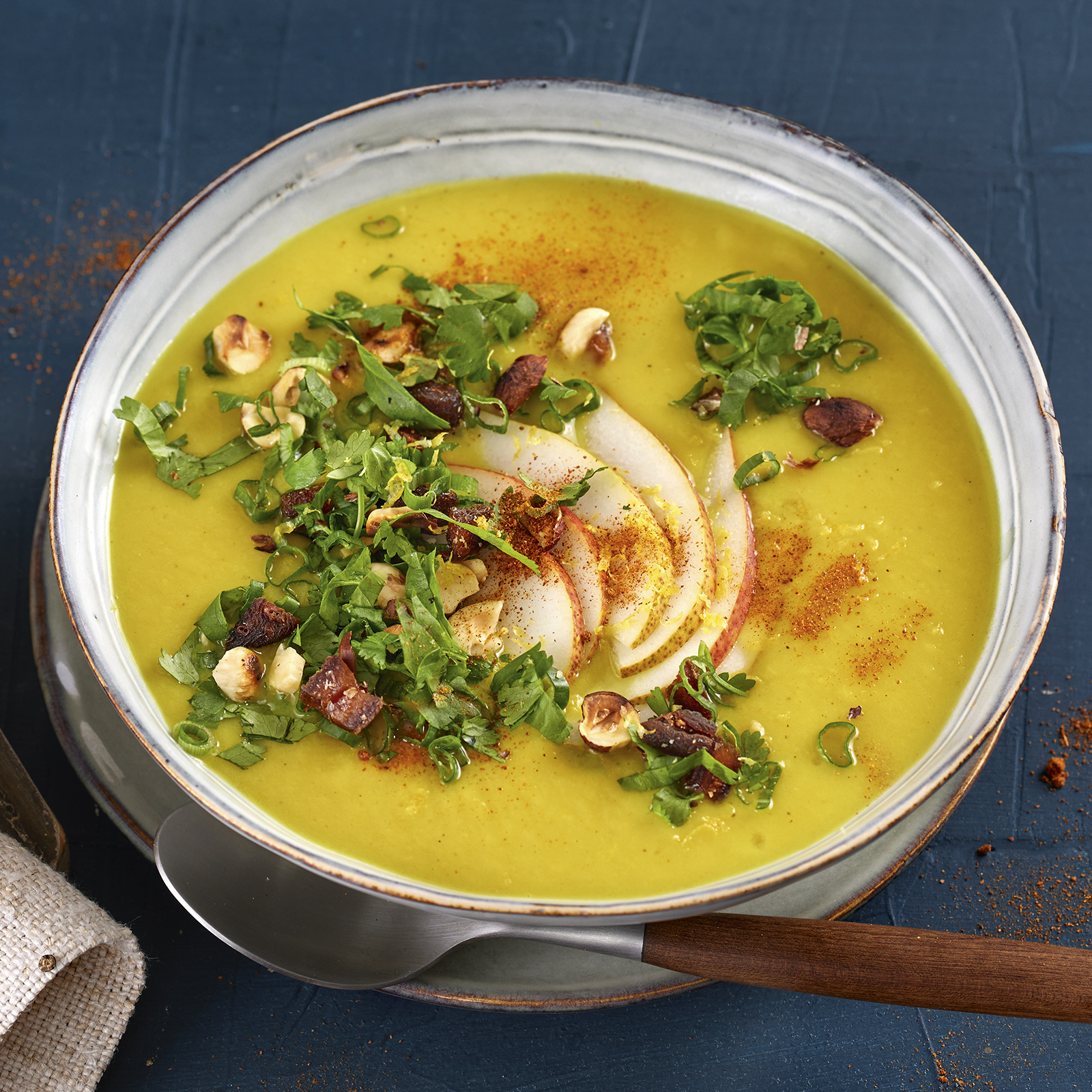 5 22 Birnen Kartoffel Suppe Mit Raffiniertem Topping 1600x1600px