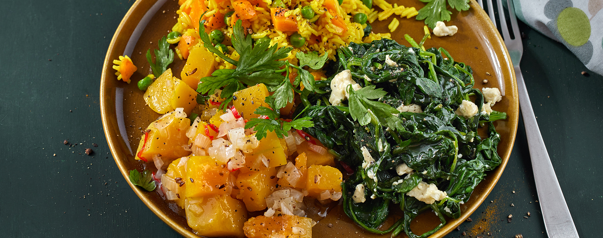 6 23 Wuerziges Kuerbisgem%C3%BCse Mit Spinat Und Savoury Rice 1920x760px