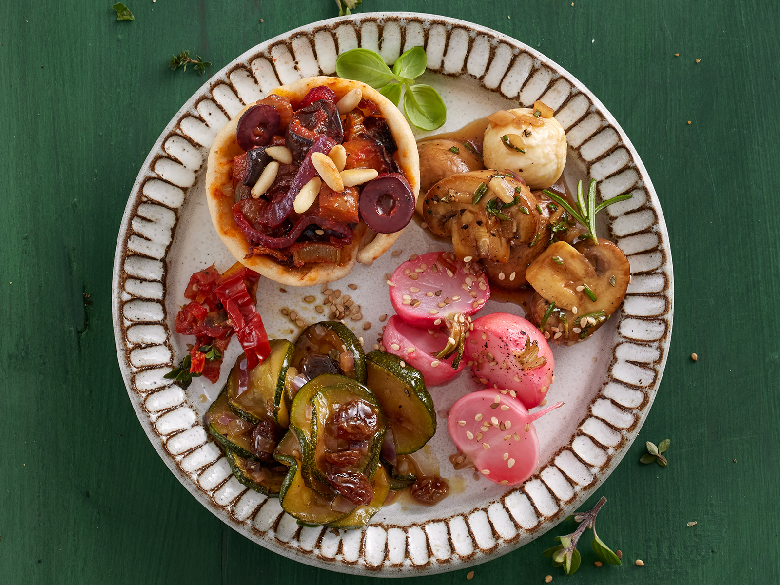 3 25 Gemuese Antipasti 1600x1200px